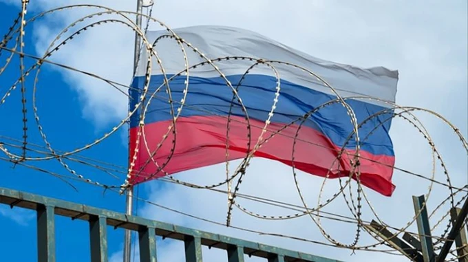 Евросоюз начал обсуждение 13-го пакета санкций против России - Bloomberg