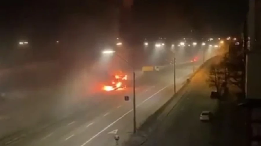 Росіяни обстріляли військову частину біля метро Берестейська