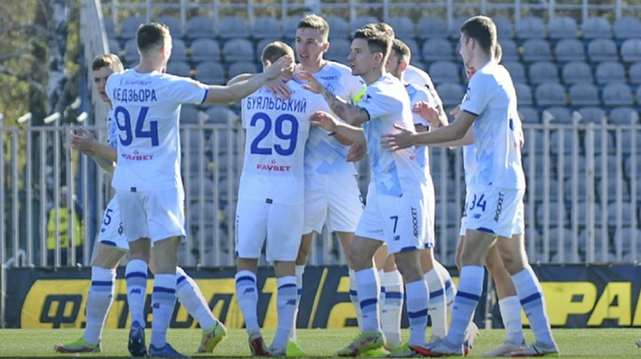 Динамо вдруге за чотири дні виграє в Маріуполі