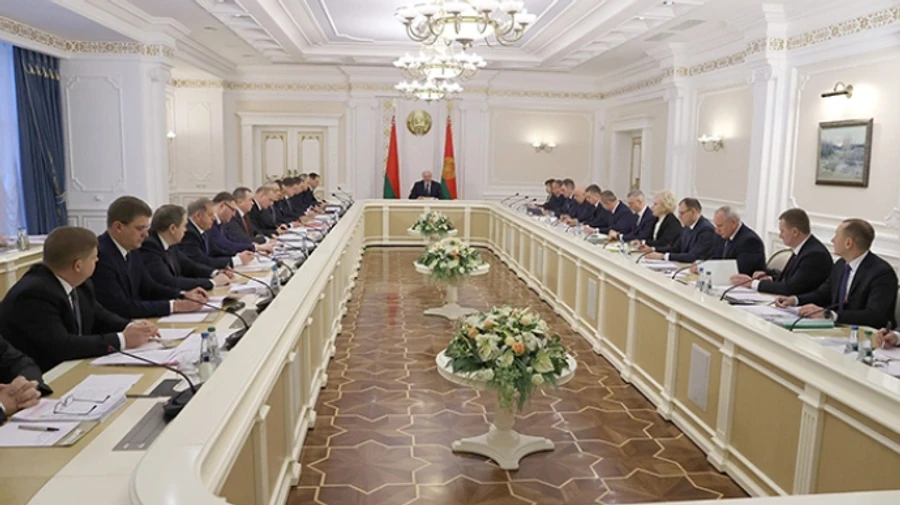 Швейцарія ввела санкції проти Лукашенка і його сина