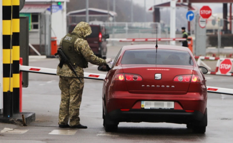 Прикрий рекорд: на кордоні за добу піймали 25 порушників карантину
