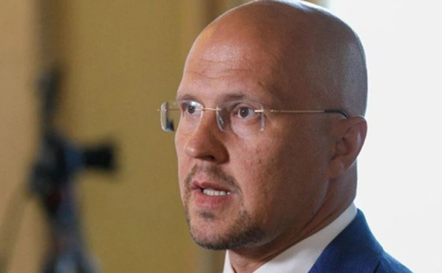 Тест Вельможного на COVID-19 отрицательный, у сына подтвердился - источники