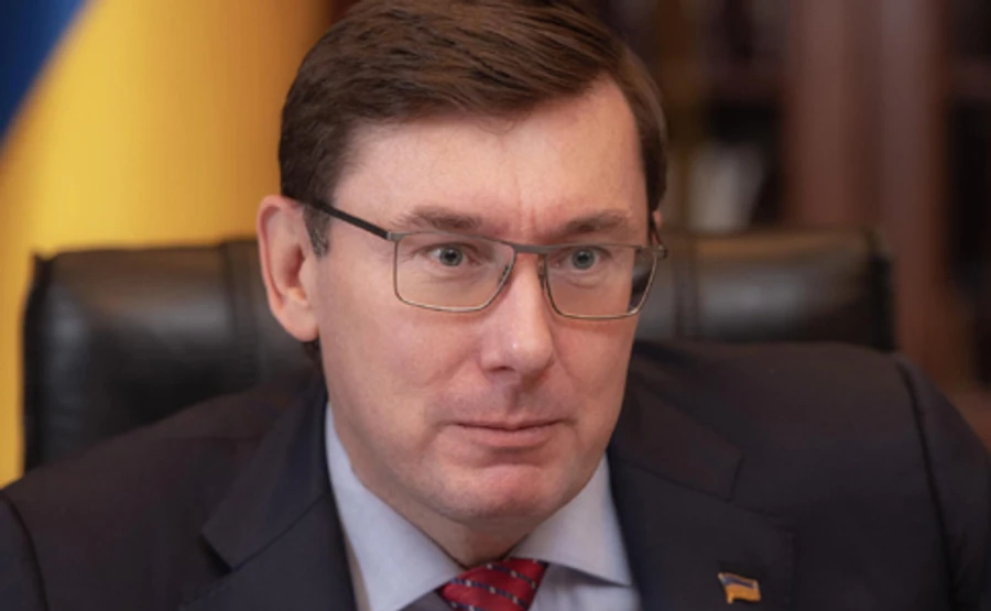 Луценко назвал Лещенко скунсом и говорит, что ему светит подозрение