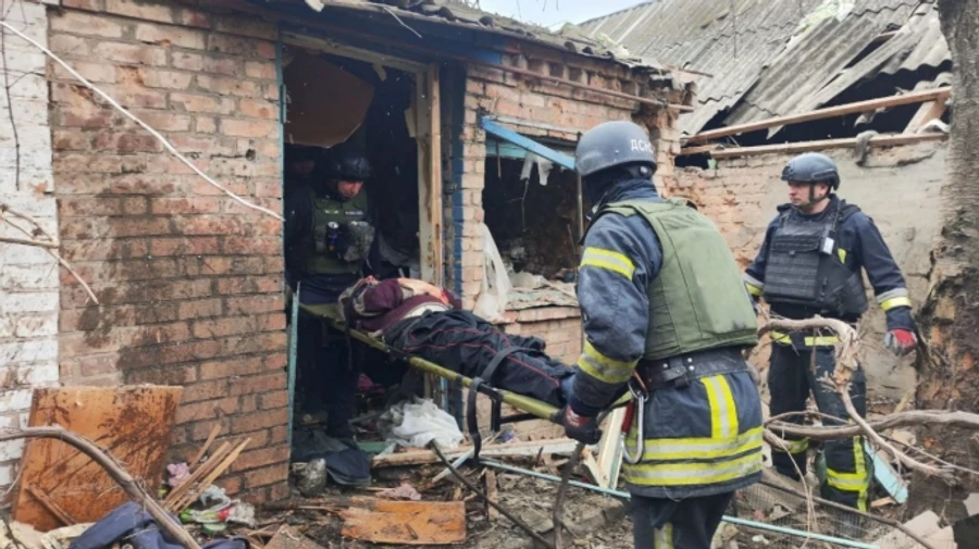 Росіяни вкрили Нікополь артилерією: троє постраждалих