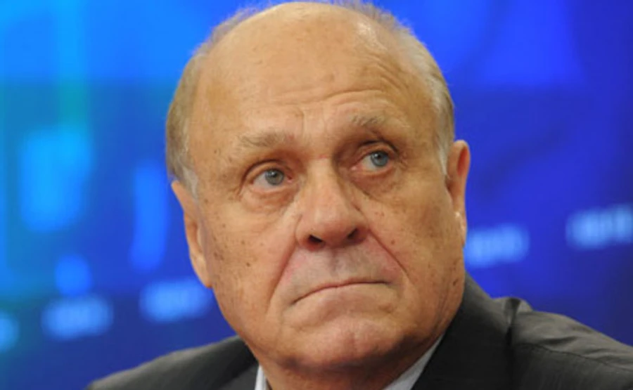 Російський режисер Меньшов передав бойовикам мільйон 