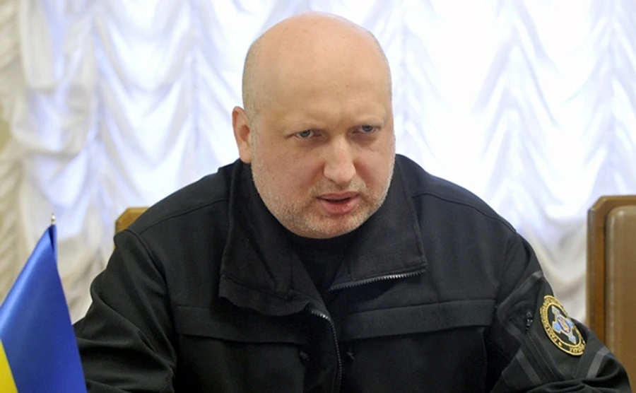 Турчинов: для противодействия агрессору Украине недостаточно отечественного оружия