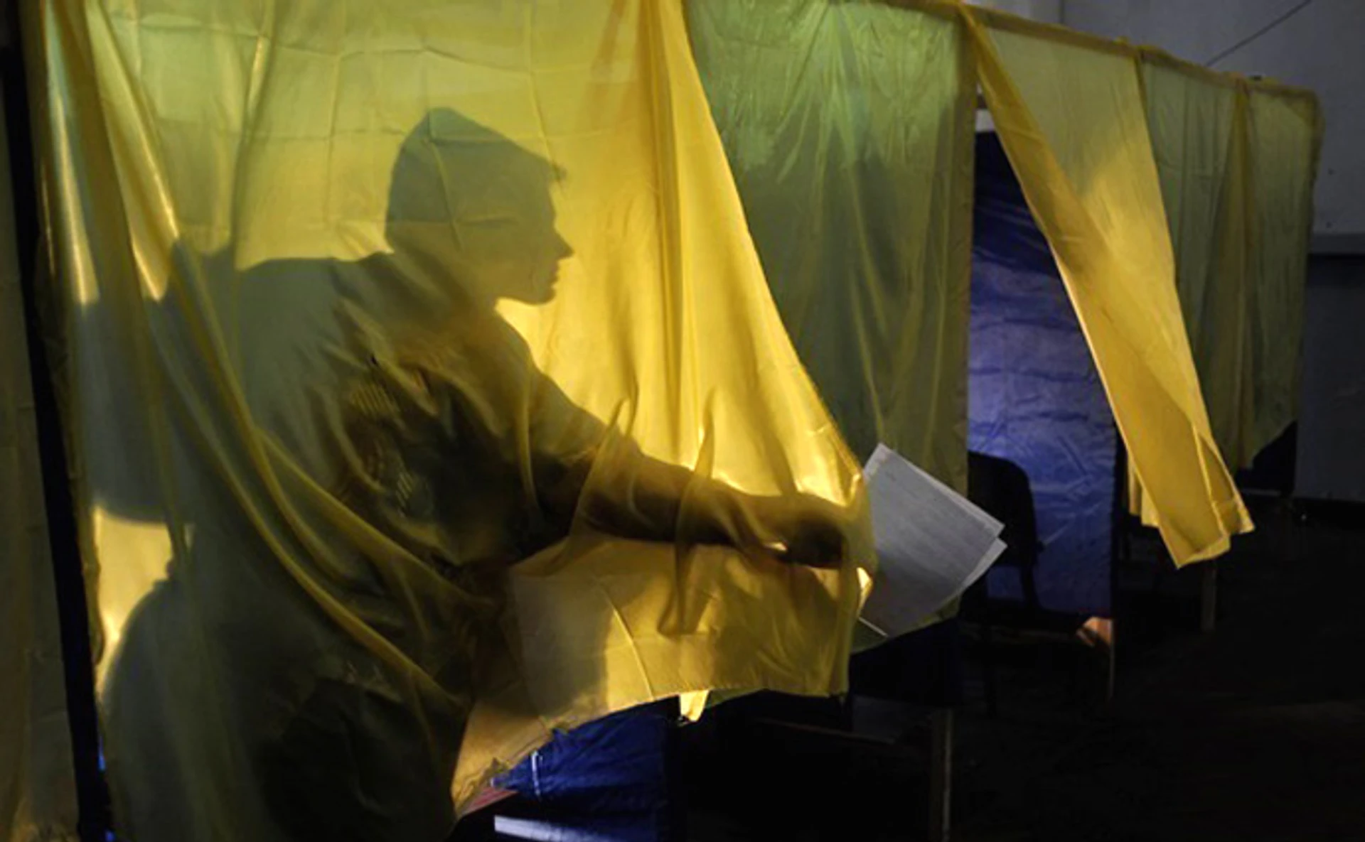 Мариуполь в один тур. Метинвест Ахметова – хозяин, Оппоблок – большинство