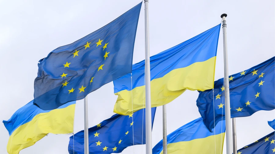 Європарламент ухвалив резолюцію у річницю агресії РФ: Росія має зазнати поразки, Україна – стати членом ЄС