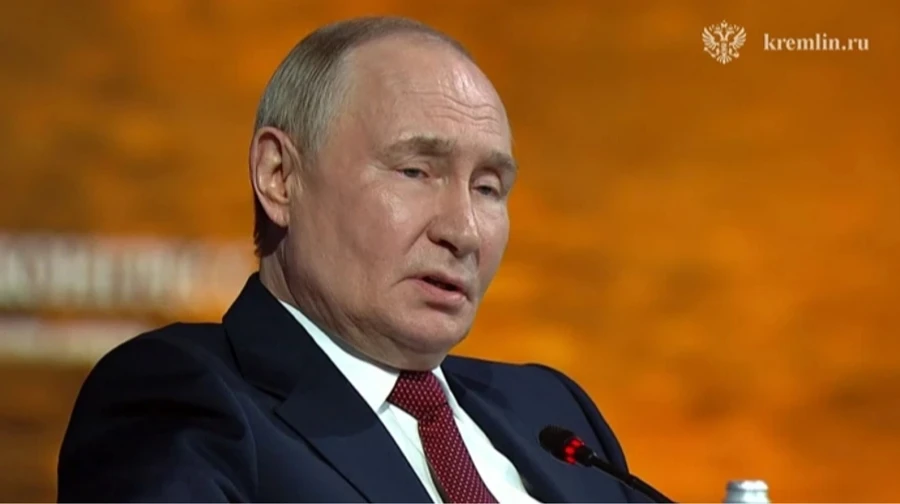 Путин разрешил ещё больше вербовать осуждённых на войну в Украине
