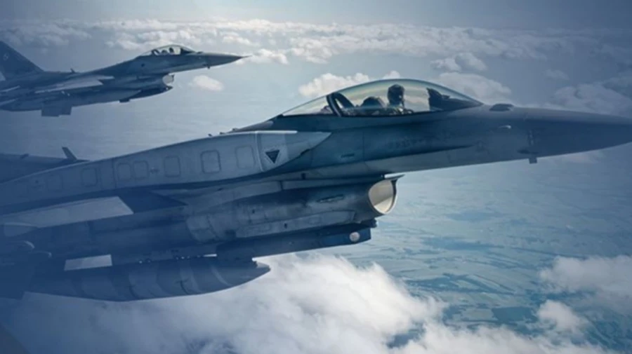 Polish aircraft scrambled during Russian attack on Ukraine