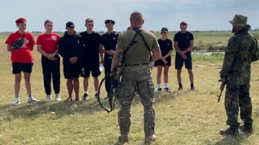 Russians prepare teenagers to serve in army in occupied territories