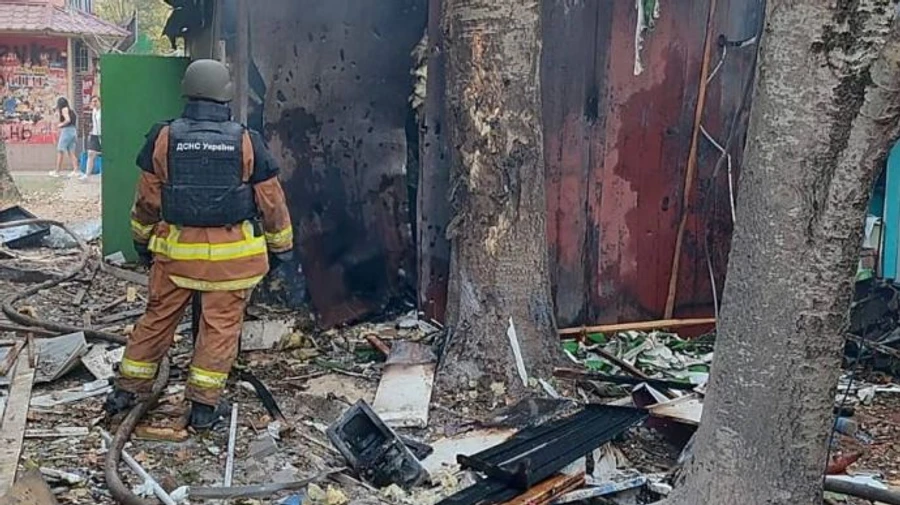 Three people killed in evening attack on Kherson, more injured