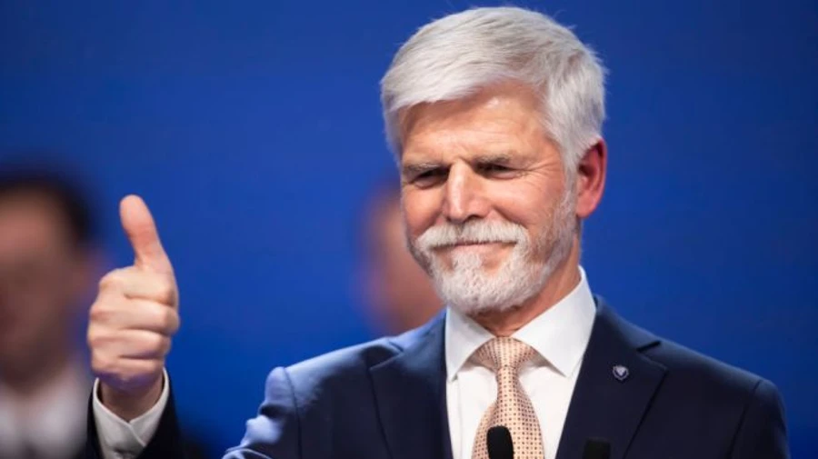 Президент Чехії підтвердив, що відвідає Україну в квітні