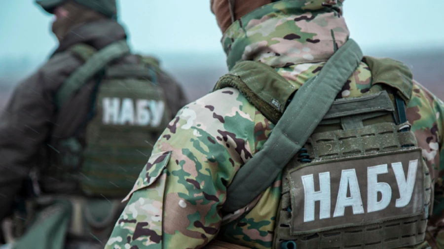 Продуктовий скандал в МОУ: НАБУ каже, що почало розслідування ще до розголосу