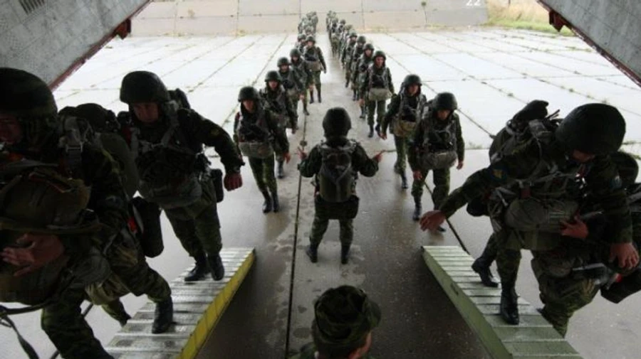 Russia decides to send paratroopers from Syria to Ukraine – General Staff