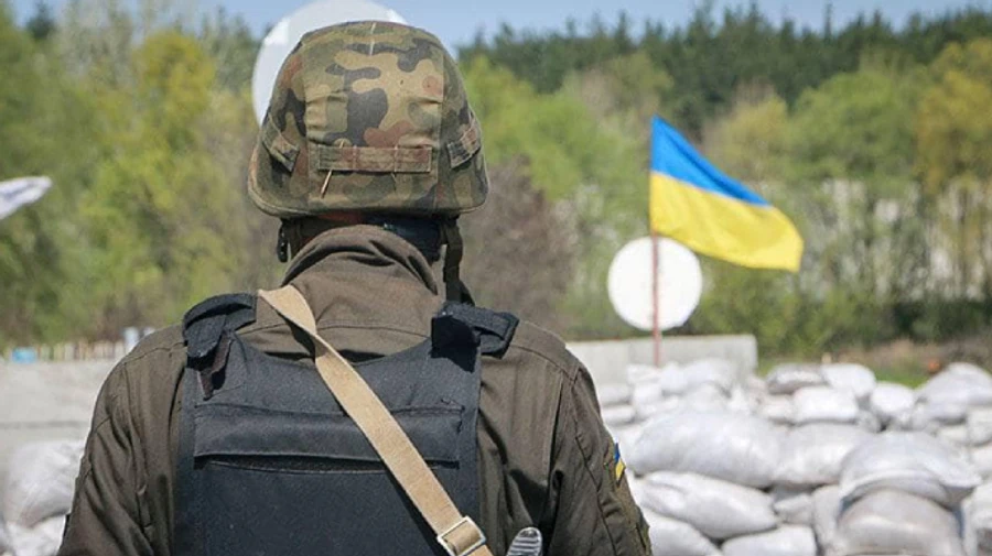 Нацгвардейцы уничтожили российскую БМП-2 вместе с экипажем и показали трофеи