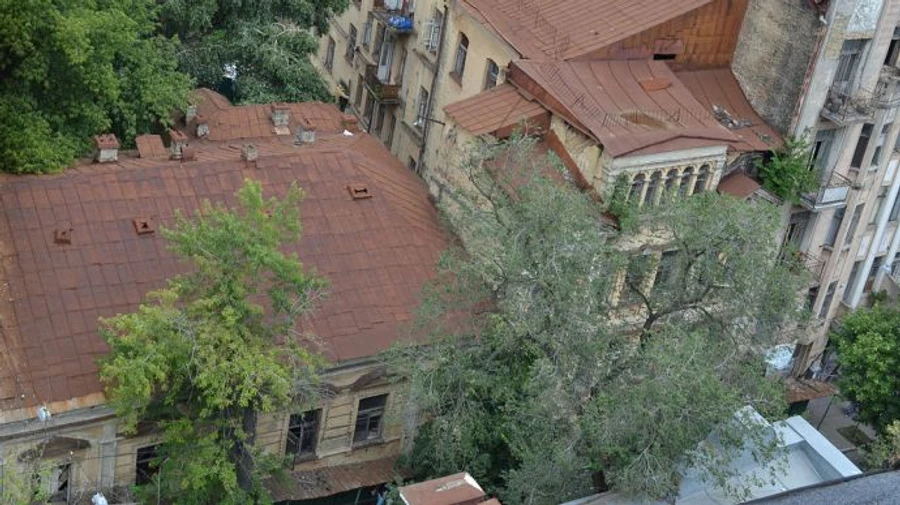 У садибі Мурашка в Києві зірвали замки: у КМДА кажуть про рейдерів