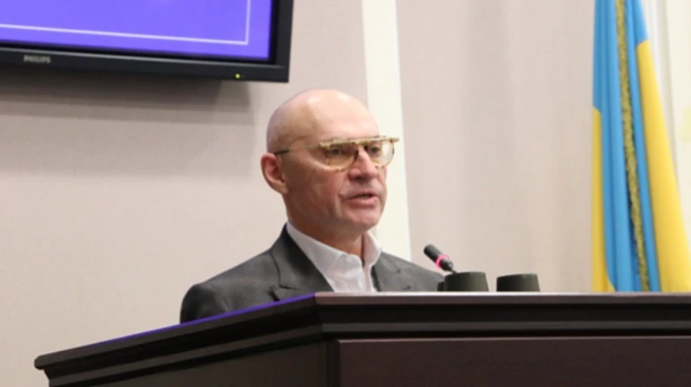 Київська облрада звільнила свого голову-слугу