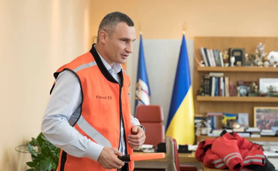 Кабмин дал добро на увольнение Кличко