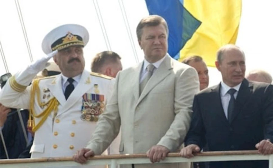 В феврале 2014 г. начальник Генштаба склонял военных к измене - свидетель