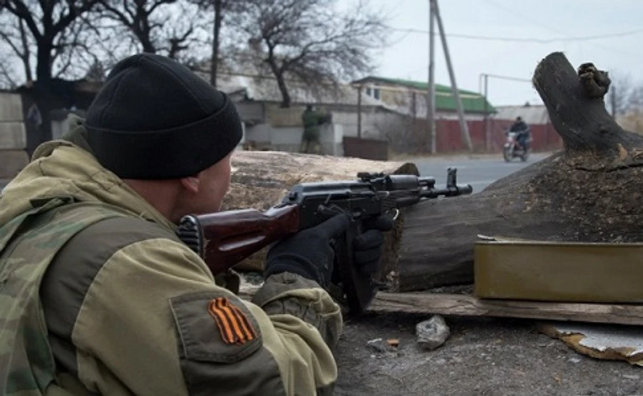 Боевики обстреляли Каменку, ранен подросток