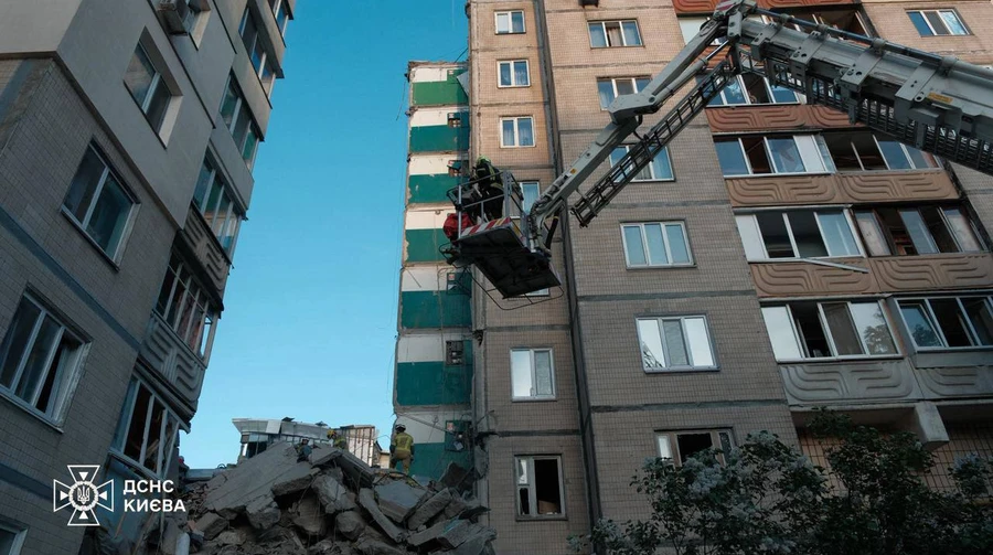 Кількість постраждалих у Києві зросла до 31, серед них – дитина; є перебої з водопостачанням