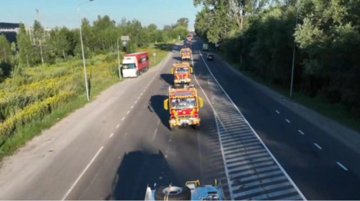 Ukrainian firefighters return from France, where they helped fight forest fires