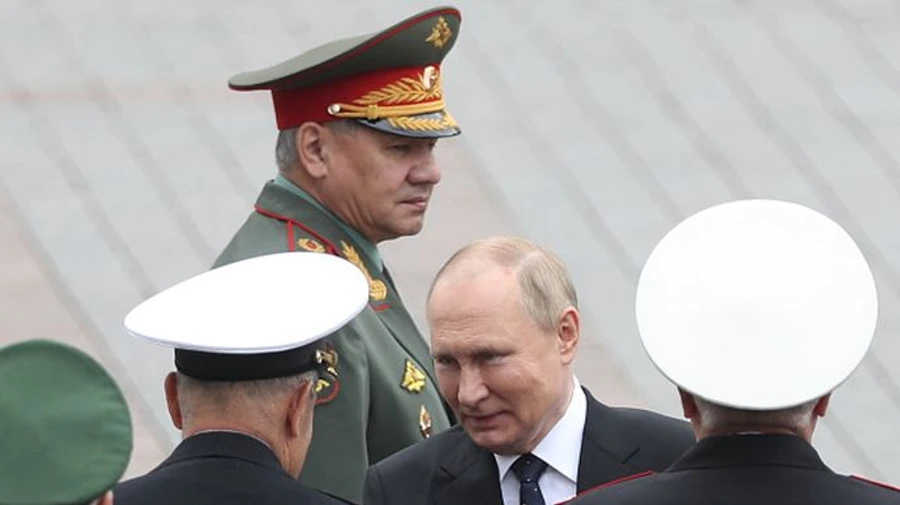 MPs of Russia’s State Duma want to summon Defence Minister for closed meeting 