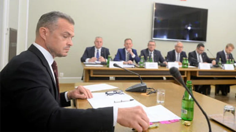 Скандал на дві країни: чому у Варшаві звільнили з-під варти ексголову Укравтодору