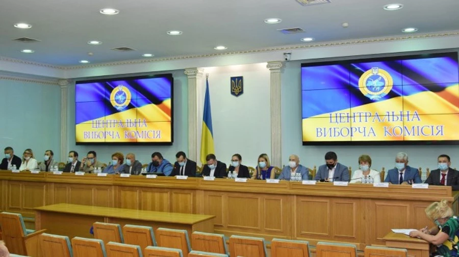 Другий тур: Центрвиборчком вніс зміни до складу ТВК з місцевих виборів
