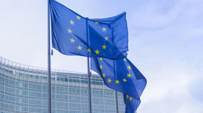 Brussels proposes €140bn loan to Ukraine funded by frozen Russian assets