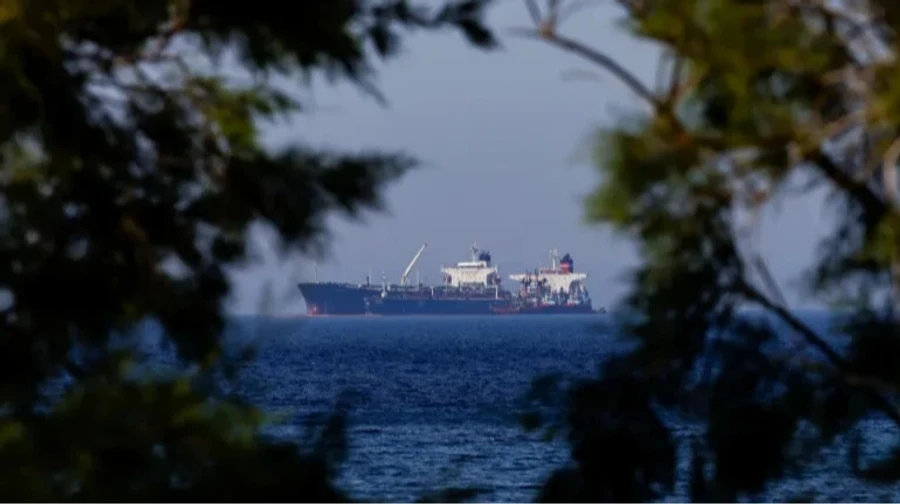 Zelenskyy imposes sanctions on companies servicing Russia's tanker fleet