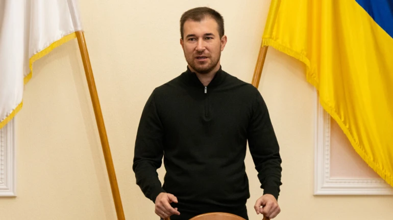 ГБР и СБУ пришли с обысками к и.о. мэра Чернигова из-за заграничных каникул