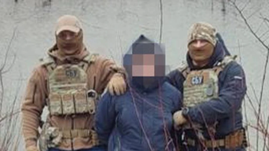 СБУ викрила агента РФ, який готував удари по електропідстанціях Кропивницького