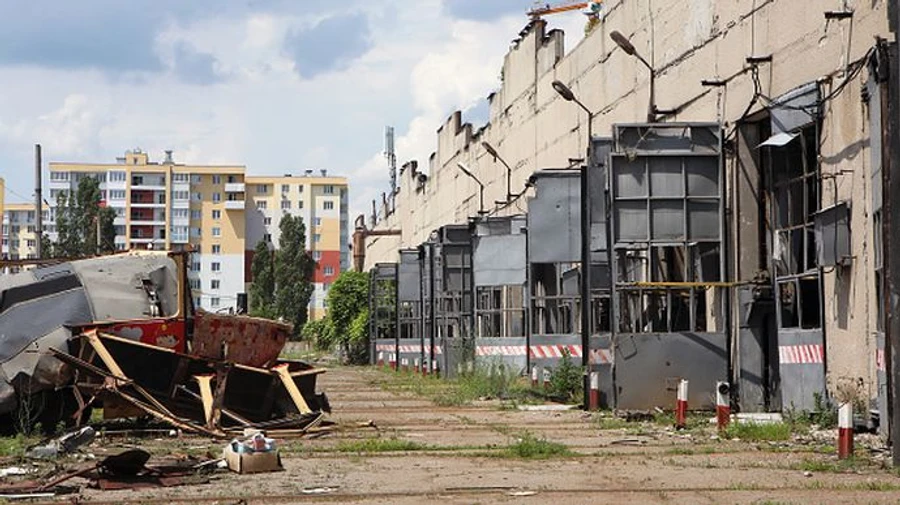 Russians hit Kharkiv with MLRS in evening