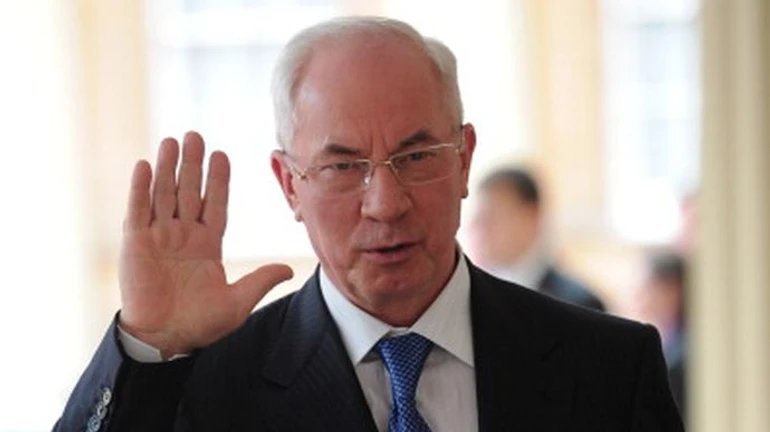 Азаров через ОАСК хоче зняти з себе санкції РНБО