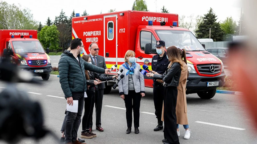 Молдова получила дополнительные 100 тыс доз вакцины AstraZeneca от Румынии