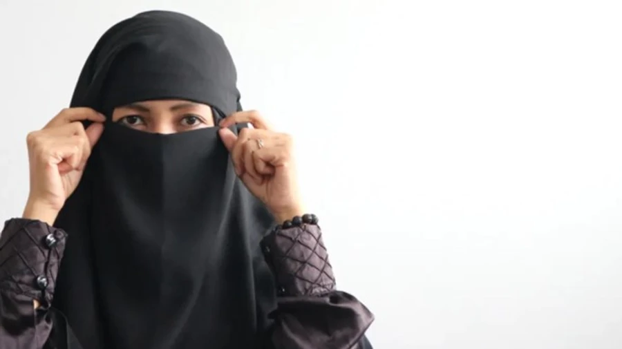 Швейцарцы поддерживают запрет покрывать лицо