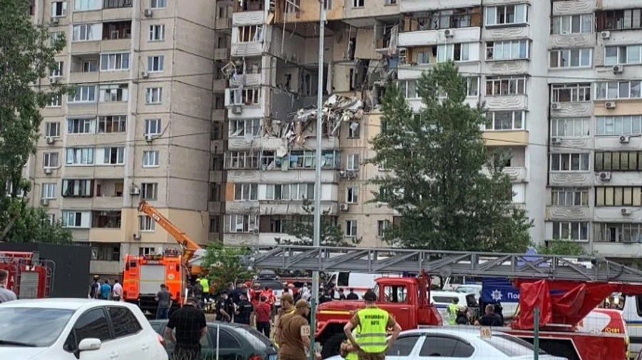 Вибух у будинку: поліція прийшла з обшуками у газорозподільну компанію