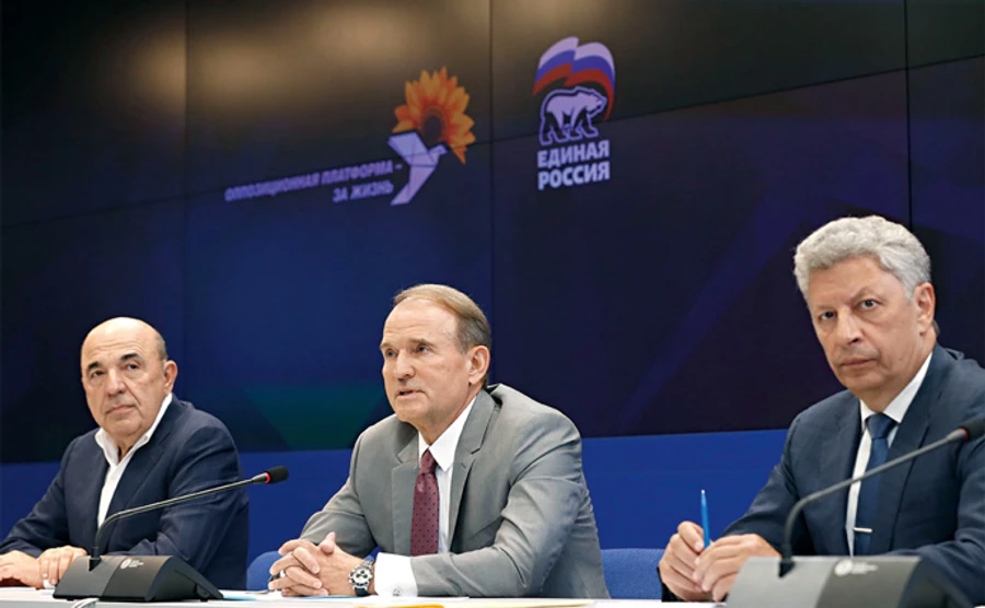 Кандидати-невдахи від партії Порошенка профінансували ОПЗЖ