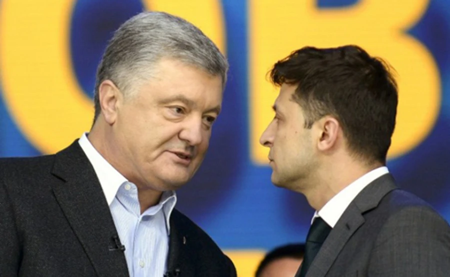 Украинцы оценили эффективность Зеленского по сравнению с Порошенко