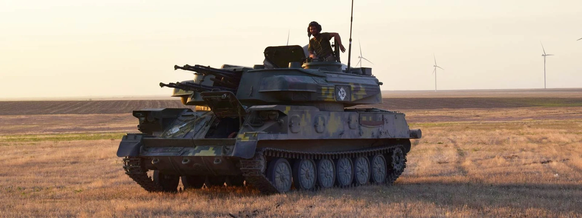 Шлях головнокомандувача: зупинити грабіж в обороні