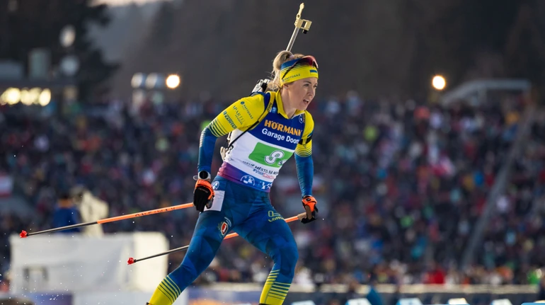 Франція виграла першу естафету в Обергофі, українки поза чільною десяткою