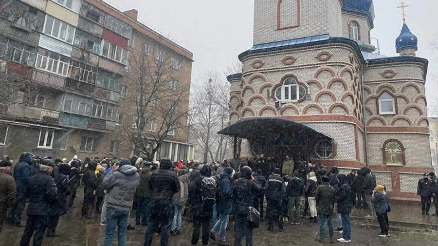 Хмельничани проголосували за перехід церкви УПЦ МП до ПЦУ