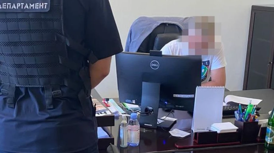 Топ-руководители Госпродпотребслужбы получили подозрения за схему с покупкой ПО