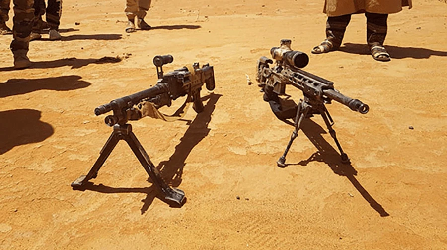 Бойовики обстріляли автобус в Малі, вбили 31 людину 