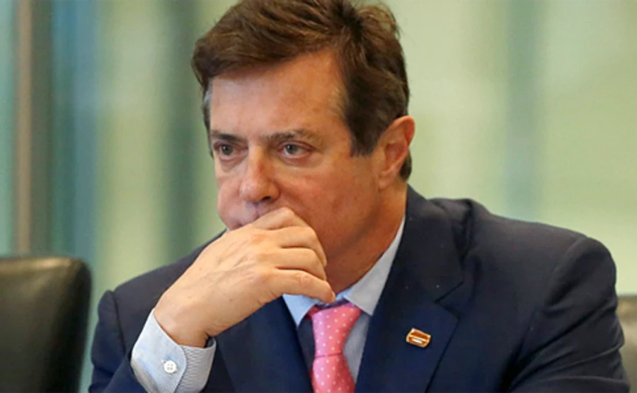Манафорта взяли под стражу