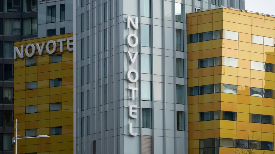 Французская Accor проверяет свои отели после обвинений в сексуальной эксплуатации украинских детей