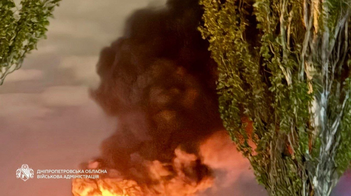Russian forces attack Dnipro again: fire breaks out at infrastructure facility