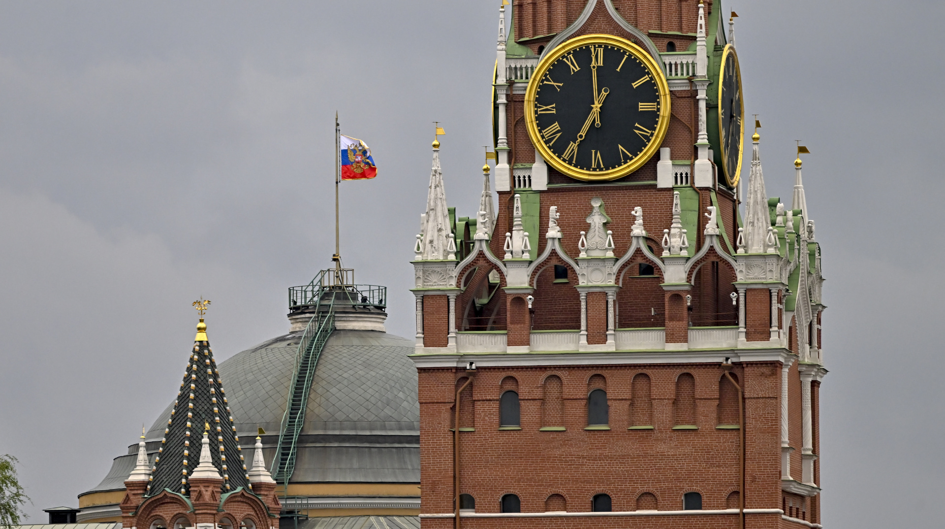 Російське Міноборони ще раз офіційно оголосило перемир’я з 8 по 10 травня